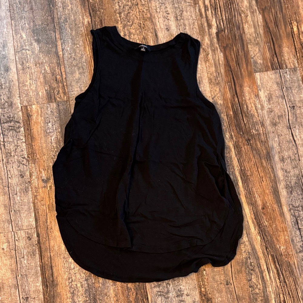 NWOT Sleeveless Black Top